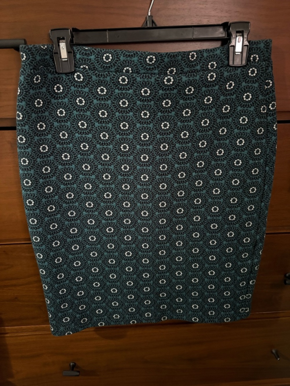 Leota Teal and Black Circular-Print Pencil Skirt